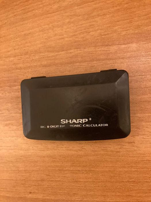 Калкулатори Casio и Sharp цена за двата