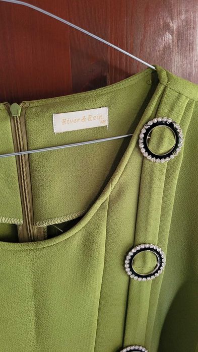 Rochie verde, marimea 48, vascoza