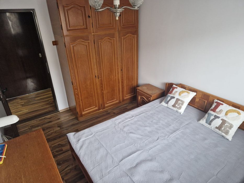 Închiriere apartament 2 camere