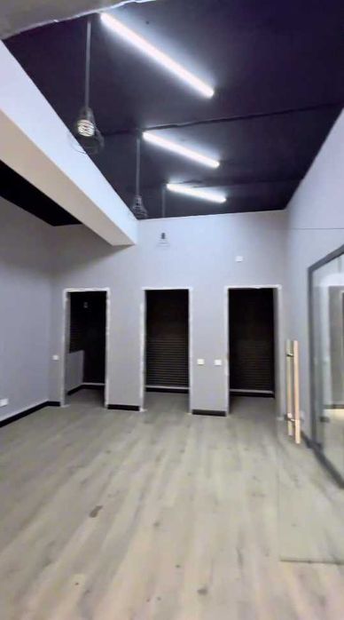 Продаётся в помещение