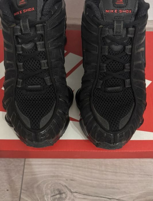 adidasi nike shox originali