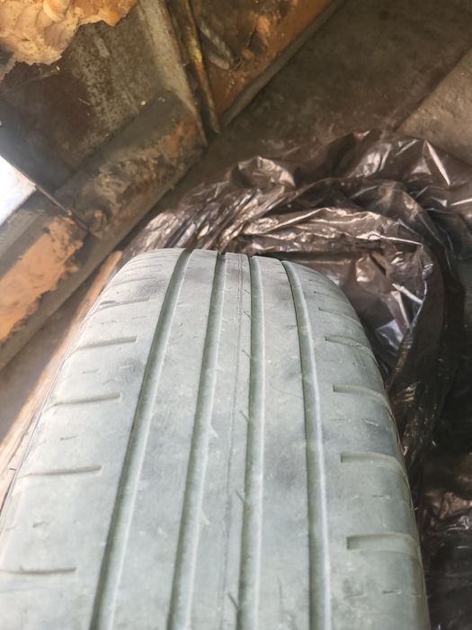 Продам шины на кобальт