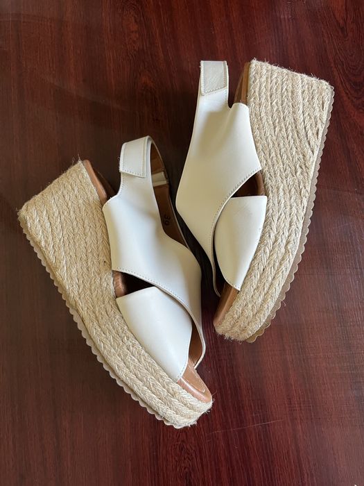 Очень удобные босоножки 39 размер