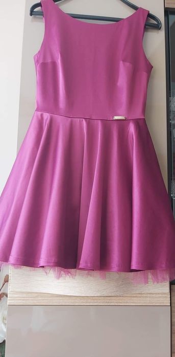 Рокля Юнона обличана веднъж