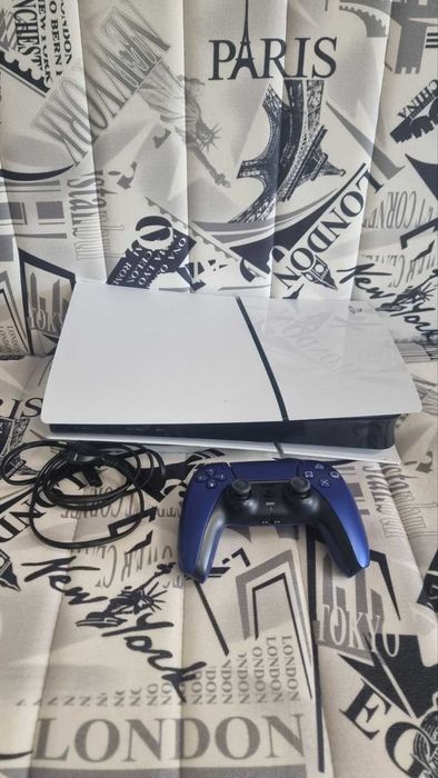 *** Перфектен *** PlayStation 5 Slim Disk edition
