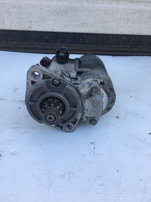 Electromotor Hyundai SantaFe 2/Kia 2.0D/2.2D 2006-2012.