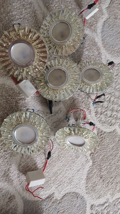 Продам светильники потолочный