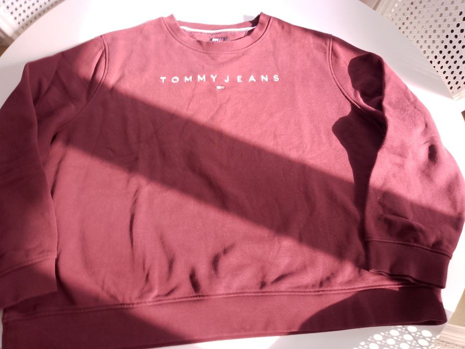 Оригинална дамска  памучна блуза Tommy Hilfiger размер 5 XL