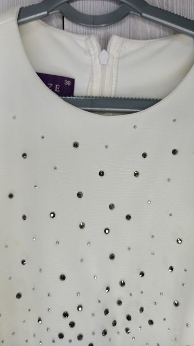 Vecherniy koylak juda chiroyli