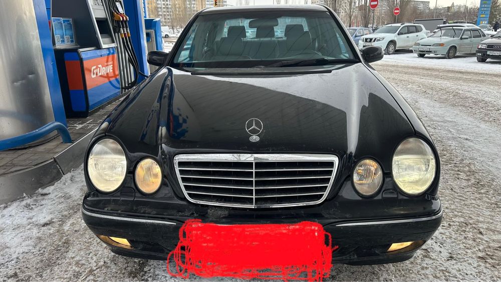 Продам фары на  Mercedes-Benz W210