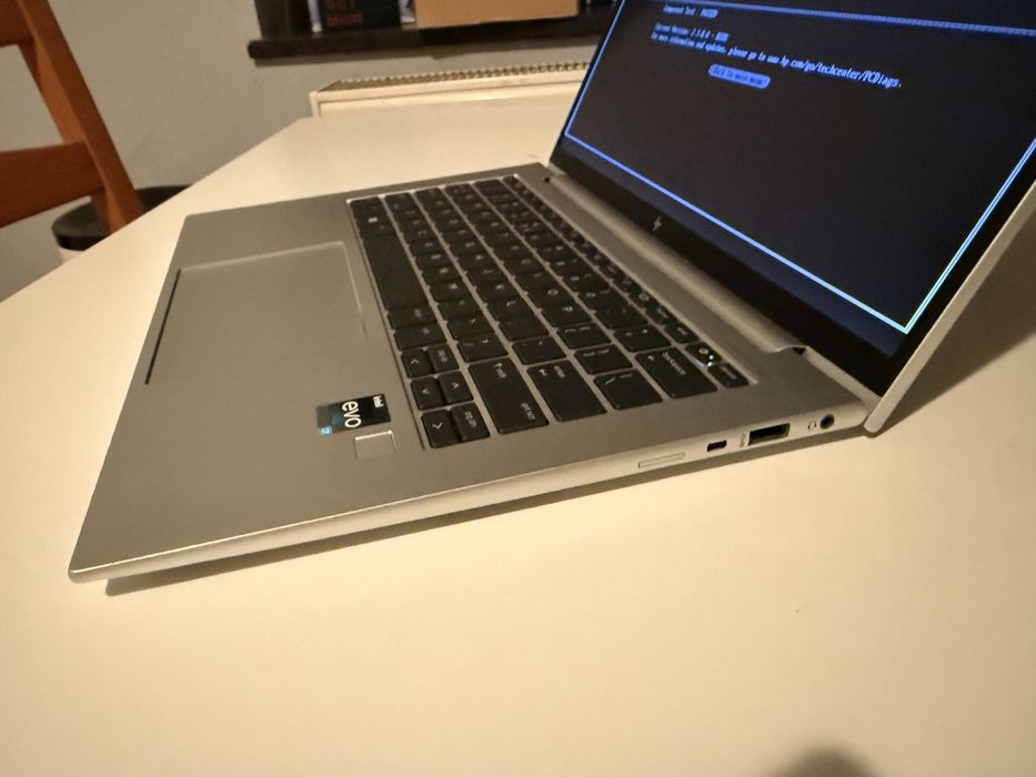 Hp elitebook 840 14” G9 notebook