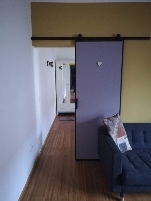Apartament 2 camere, zona Tractorul