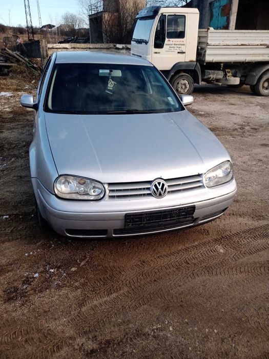 Golf 4 1.6 105 коня на части