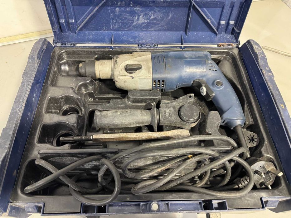 Перфоратор - AEG 650 W / sds