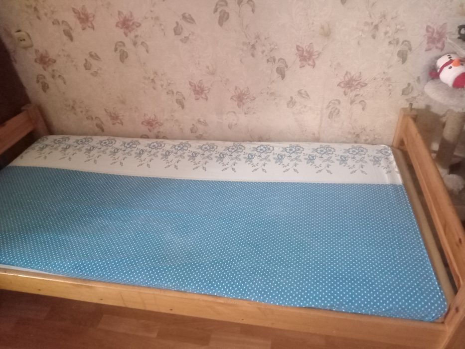 Продаем 2 кровати бу