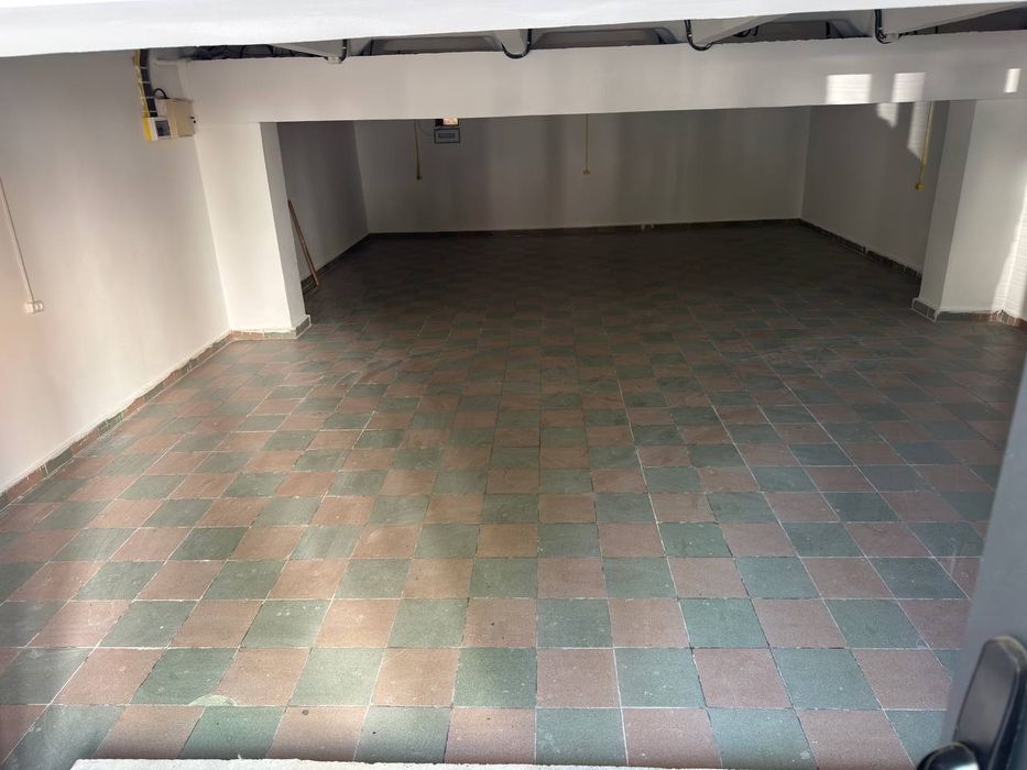 Dokon ijaraga beriladi 400$ kiyim kechak oziq ovqat va hokazo faqat
