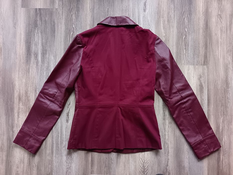 Front  Дамско Сако