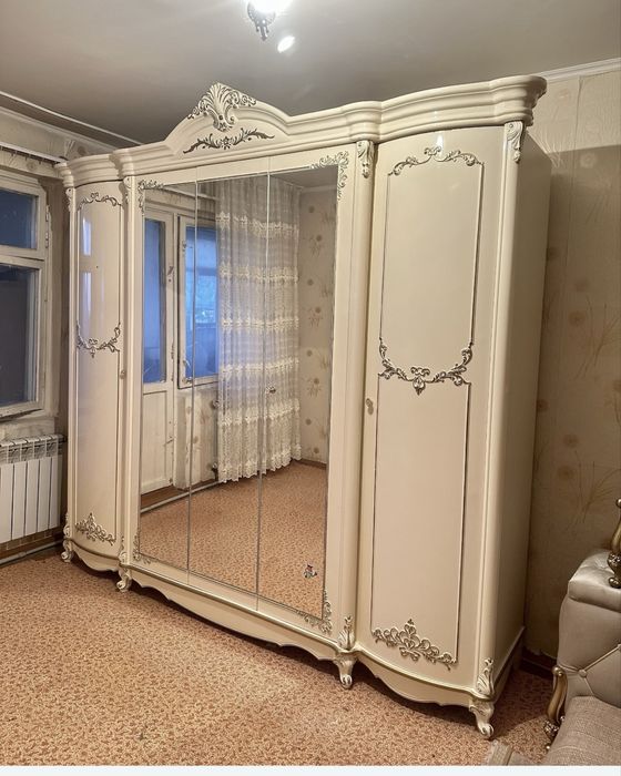 Спальный гарнитур Mona Liza