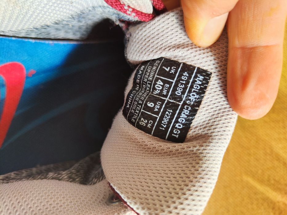 Дамски туристически обувки Haglofs с Gore-tex. 40 номер.