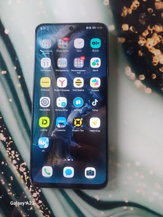 Телефон HUAWEI сатылыды память 128 гб