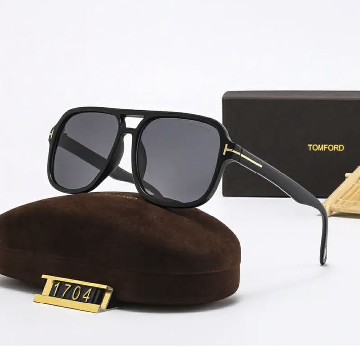 Очки  солнцезащитные разный бренд