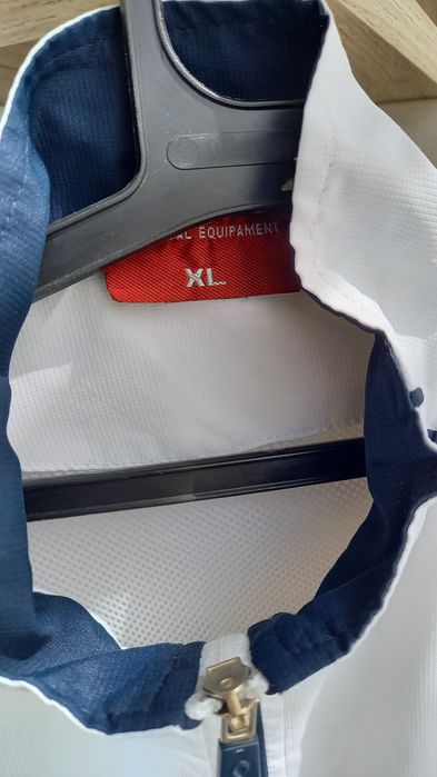 Мъжко яке бял цвят