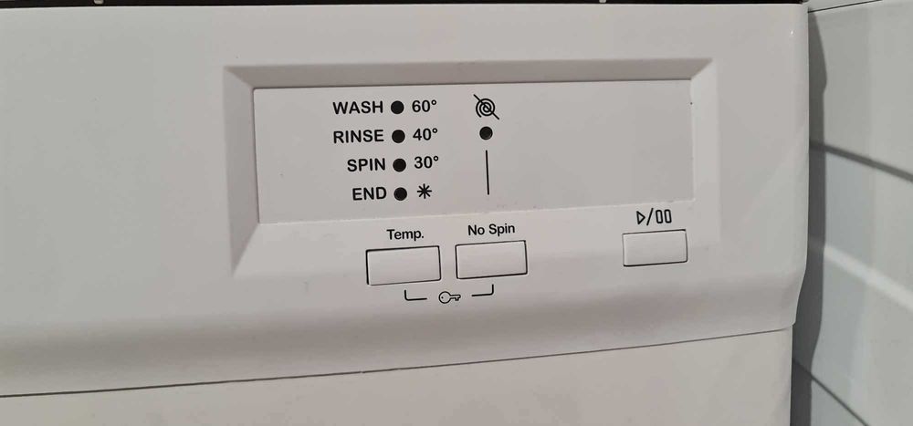Пералня Crown AL 100T