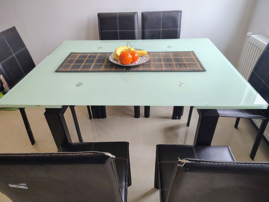 Маса + столове ,комплект