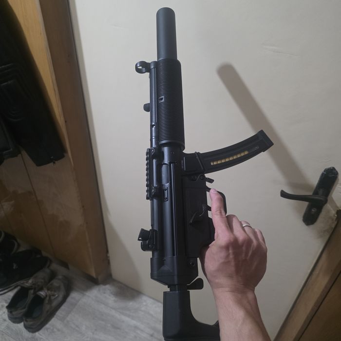 Airsoft  cyma mp5-sd