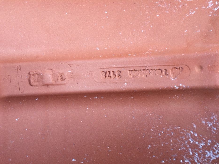 Продавам нови капаци за керемиди и цигли тондах , Tondach