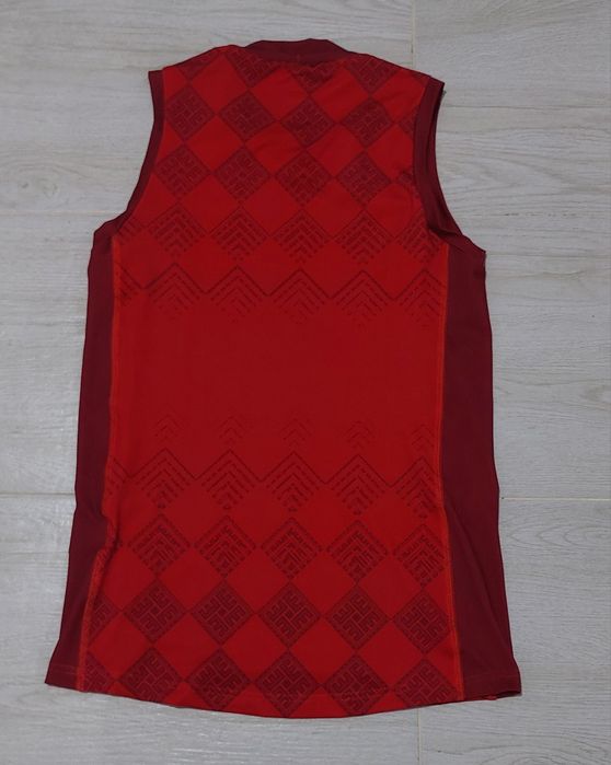 Maiou oficial Belarus – Erreà, roșu cu model tradițional,marime M