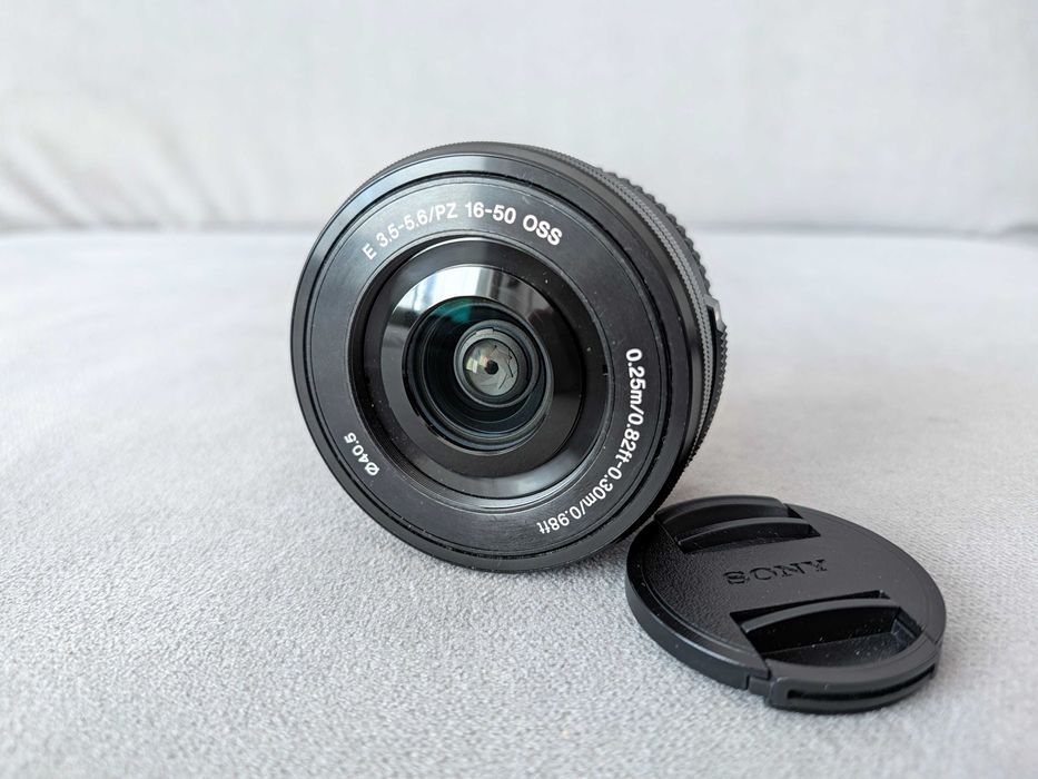 Obiectiv Sony E PZ 16-50mm F3.5-5.6 OSS