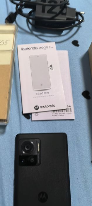 Motorola edge30-ultra