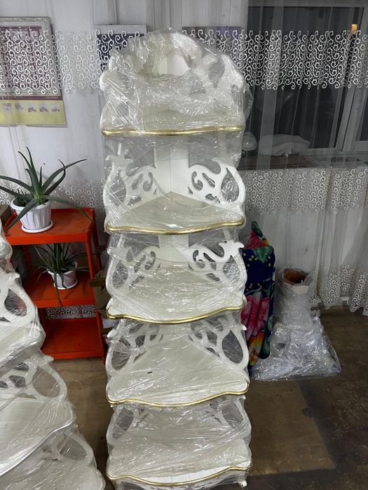 Стеллажи ручной работы