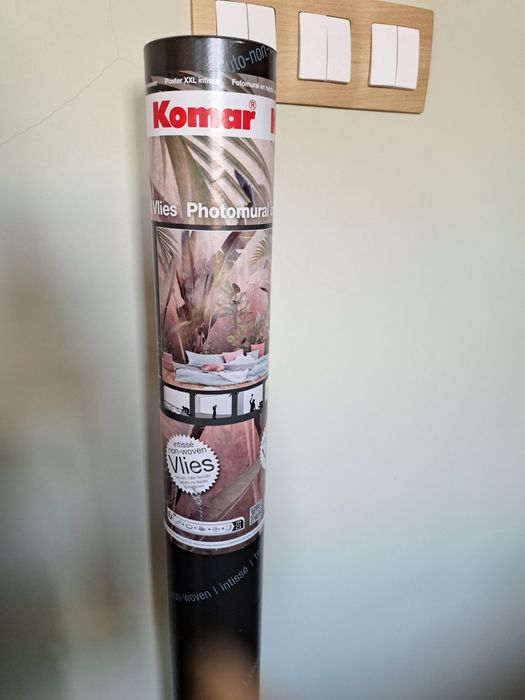 Немски фототапет и италиански винилов тапет кожа