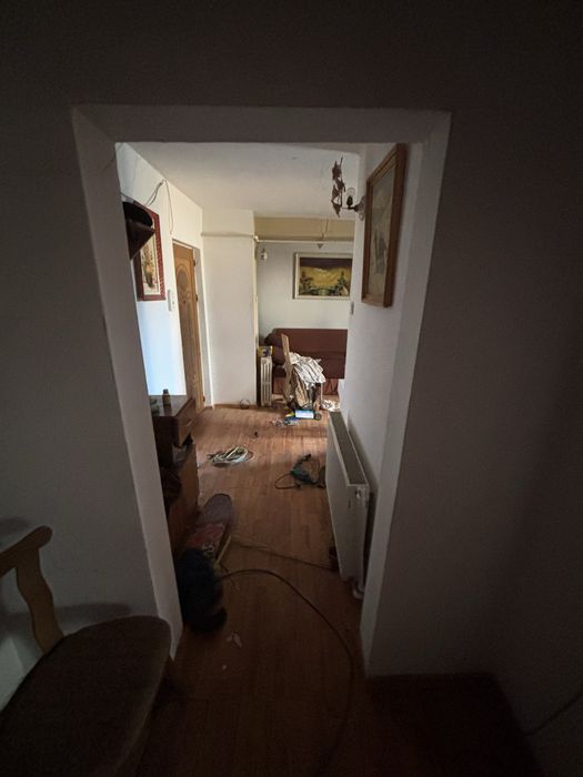 Apartament etaj 1 ramnicul sarat