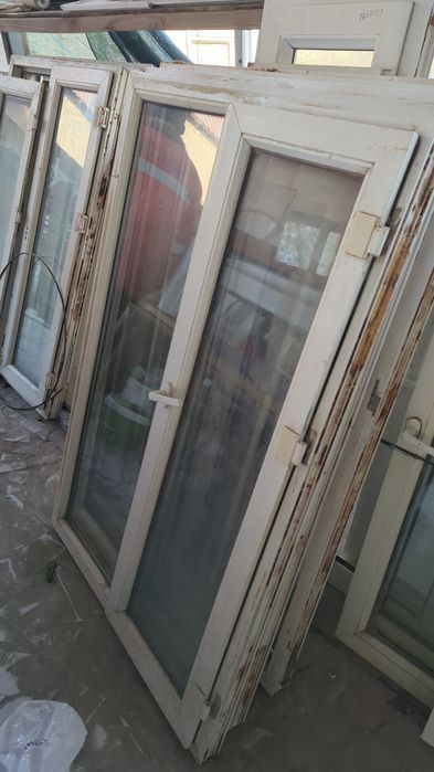 Окна,форточки разного размера бу