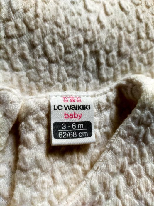 Продам платья на девочку