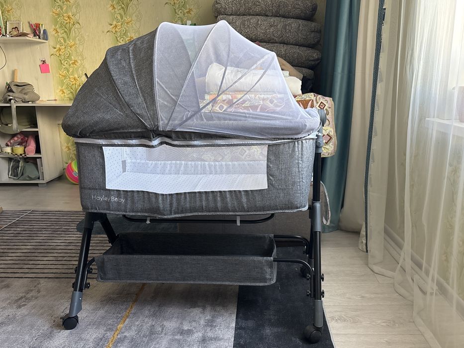 Детская кроватка и колыбель