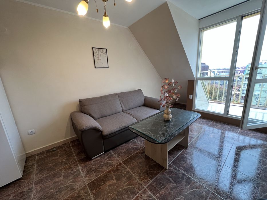 Дава се под наем Двустаен апартамент в София, Зона Б-18 - 50 кв.м за 428.91 € - Снимка #2