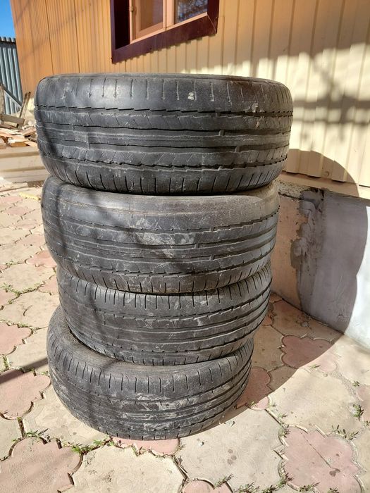 Продам шины R 16 205/55 б/у