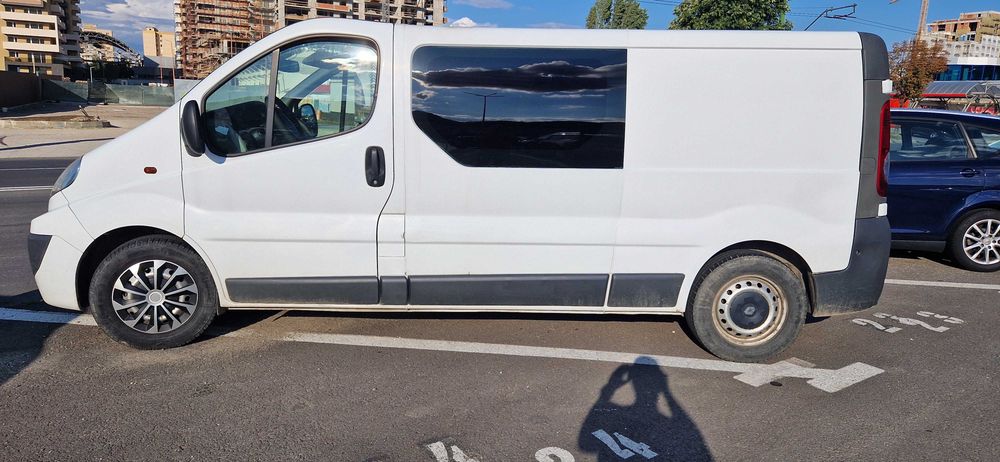 RENAULT Trafic