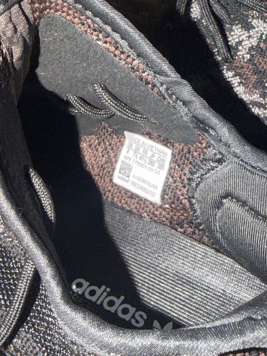 Adidas Yeezy Boost 350 V2 MX Rock – mărimea 41 1/3 (US 8)