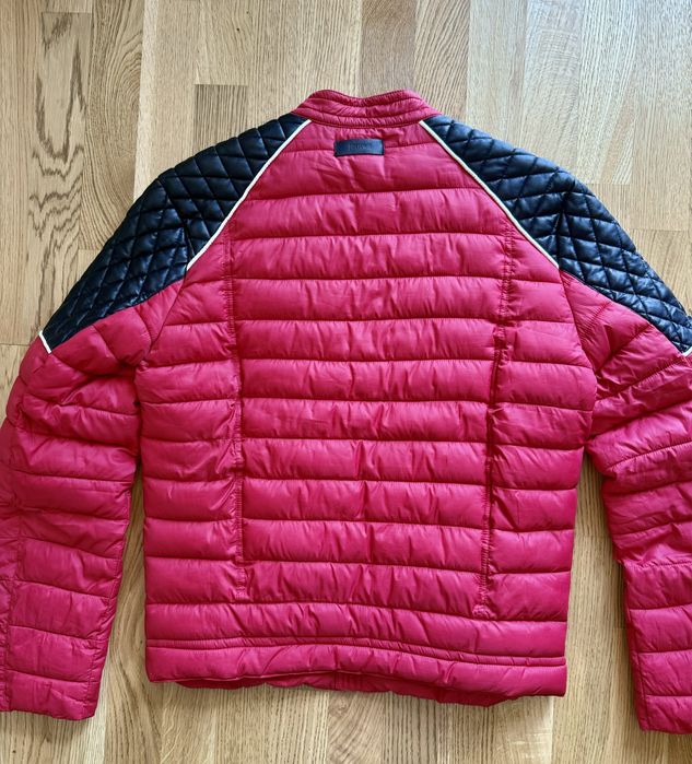 Just Cavalli пухено яке 100% оригинал !!!Размер 48(м)