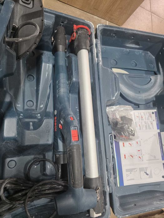 Bosch GTR 550 - Slefuitor pentru pereti, 550 W, 215 mm, valiza plastic