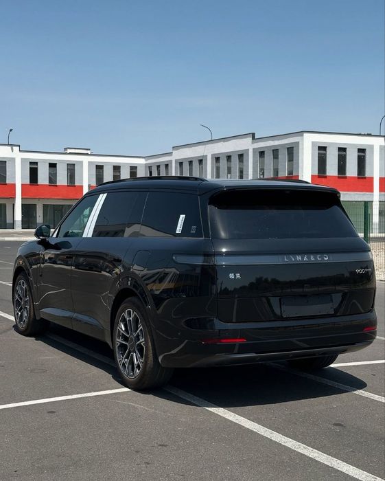 Lynk-Co 900 Hybrid 1450 km Li9 ni QOTILI.