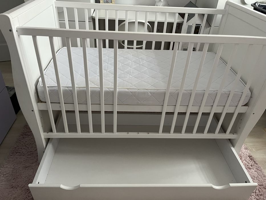 Vand patut bebe transformabil in bancheta