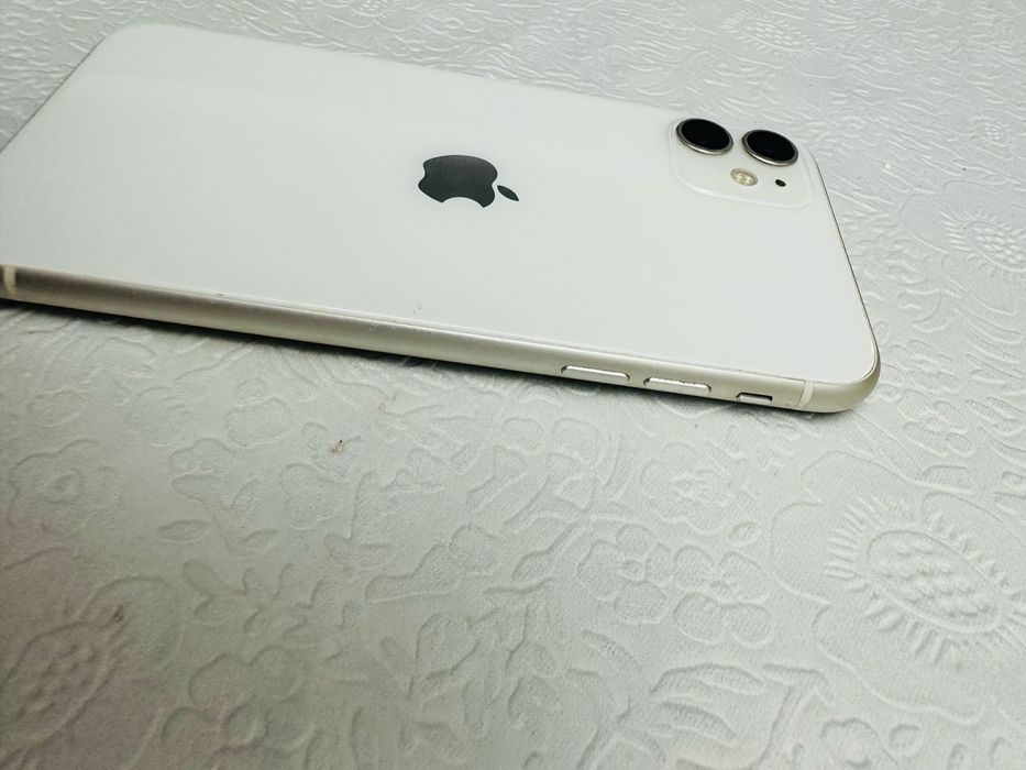 iPhone 11 128 гб
