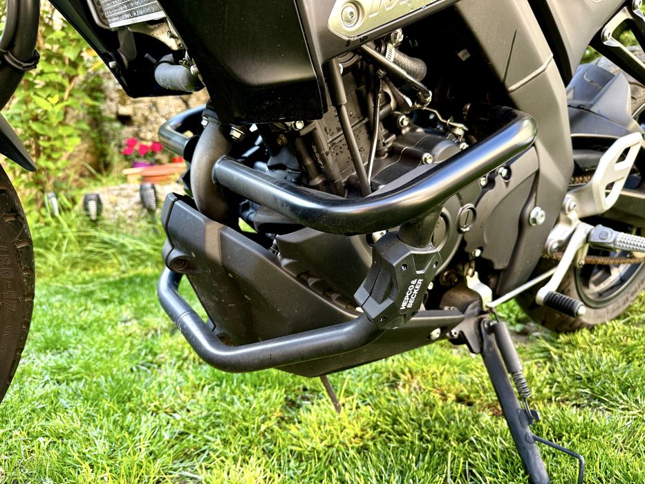 Motocicleta Yamaha MT 125 A1