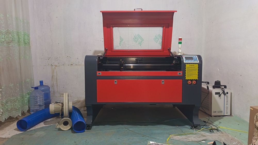 Laser aparat 90*60